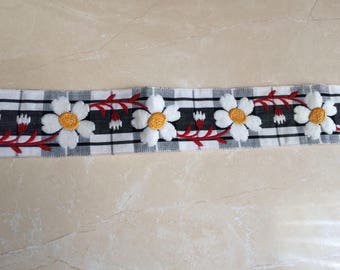 Very pretty floral ribbon 4.5 cm wide