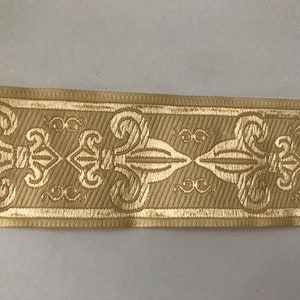 Galon medievale fleur de lys 7 cm 5 cm et 3,5 cm beige jaune ,ruban médiéval,ruban beige,