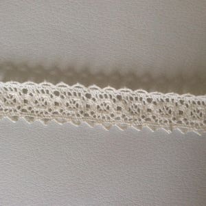 Dentelle entre deux en coton de 2 cm en largeur