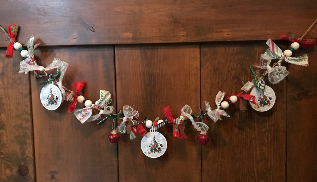 Disney Christmas Garland Decor Disneyland Magic Kingdom Jiminy Emporium
