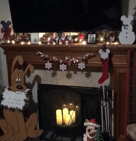 Disney Chip and Dale Mischief Santa Candle Set Vintage