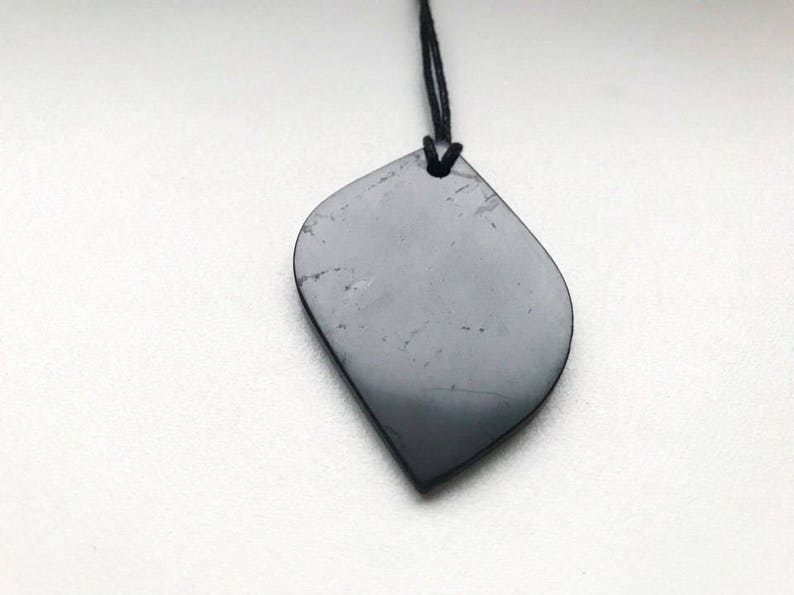 Shungite Pendants Set of 3 pcs Petal Rectangle Talisman Magic Aura Stone Protection Healing Karelia Original Polished Jewelry Circle