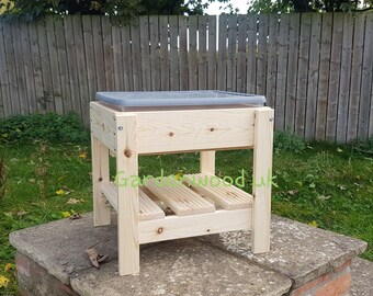 sandpit table with lid