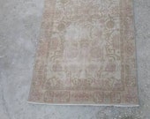 Distressed Vintage Rug, Vintage Turkish Rug, Vintage Rug, Turkish Rug, Low Pile Turkish Rug, Styling Turkish Rug, Persian Rug, Oushak Rug