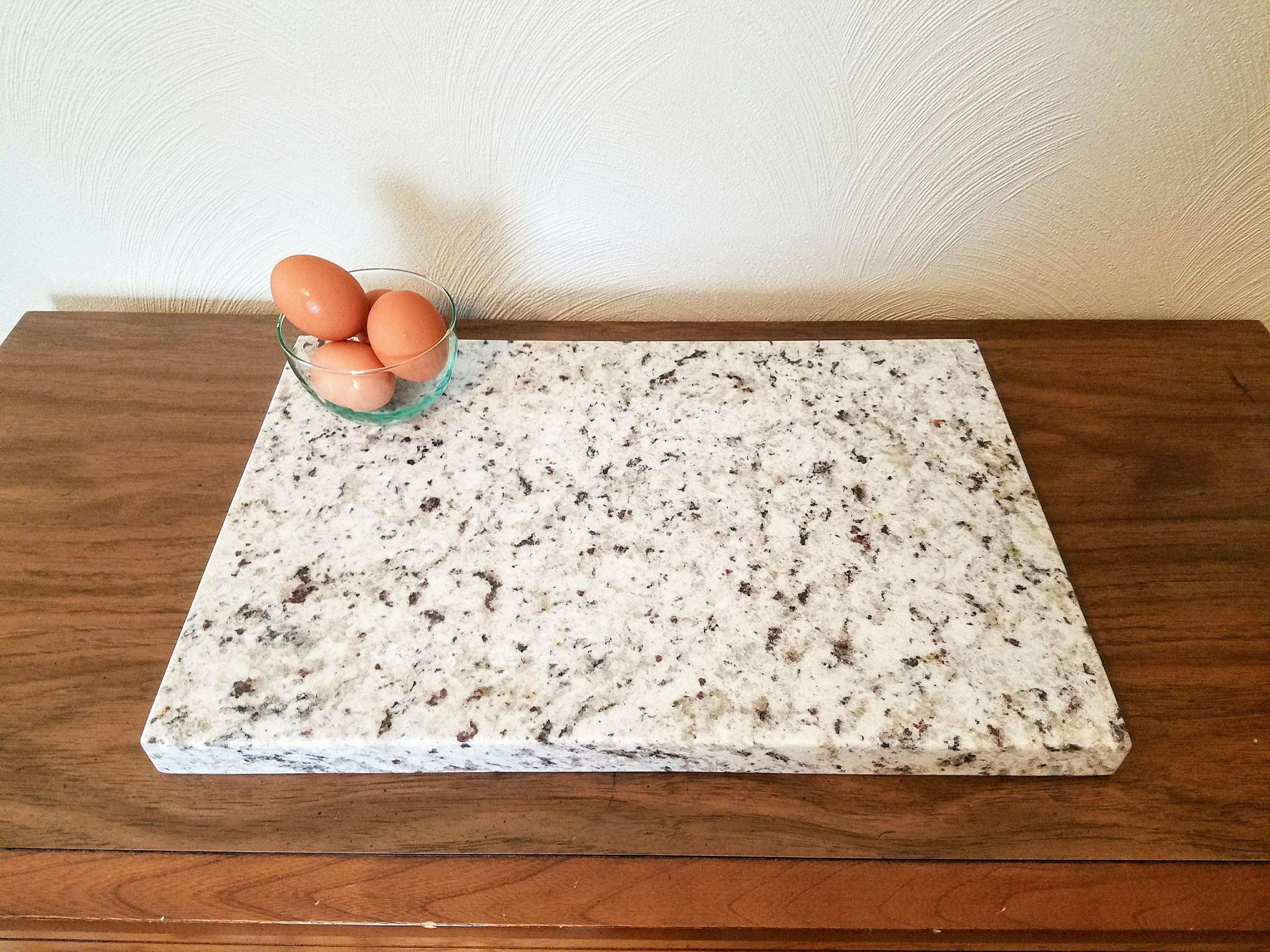 Planche à Découper En Pierre Naturelle Serving Labs – 11 X 6 Pouces – Pieds En Pierre