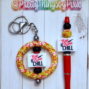 Beaded True Crime Junkie Bracelet/ Keychain Wristlet/ Keychain for Women/ True Crime Junkie Silicone Bead Keychain/ True Crime Junkie
