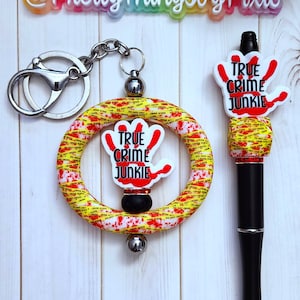 True Crime Junkie Silicone Keychain/ True Crime Beaded Pen/ Keychain for Women/ True Crime Junkie Silicone Bead Keychain/ True Crime Junkie