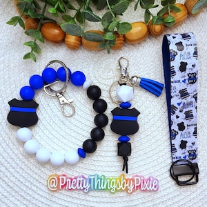 Beaded Police Keychain for Officers /Police Beaded Wristlet/Thin Blue line wristlet/Police Wife/Police Mom/Back the Blue Beaded Wristlet