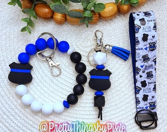 Beaded Police Keychain for Officers /Police Beaded Wristlet/Thin Blue line wristlet/Police Wife/Police Mom/Back the Blue Beaded Wristlet