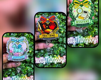 Porta credenciales para amantes de los libros, terror, fantasía, romance, misterio, crímenes reales, bibliotecario, porta credenciales para amantes de los libros, identificación para flebotomistas, regalo estético