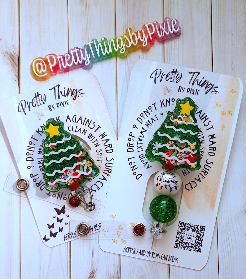 Christmas Tree Shaker Badge Reel, Keychain, Paperclip Bookmark, Fun Badge Reel, 3D badge reel, Floating badge reel, Holiday Badge Reel bild 1