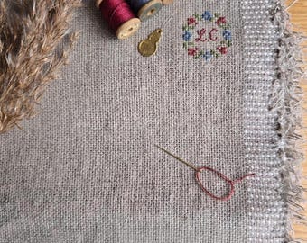 Linen embroidery fabric vai