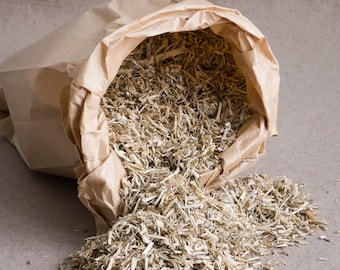 Raw Hemp Shives and Hurds, Eco-Friendly Animal Bedding, Garden Mulch & Hempcrete Base