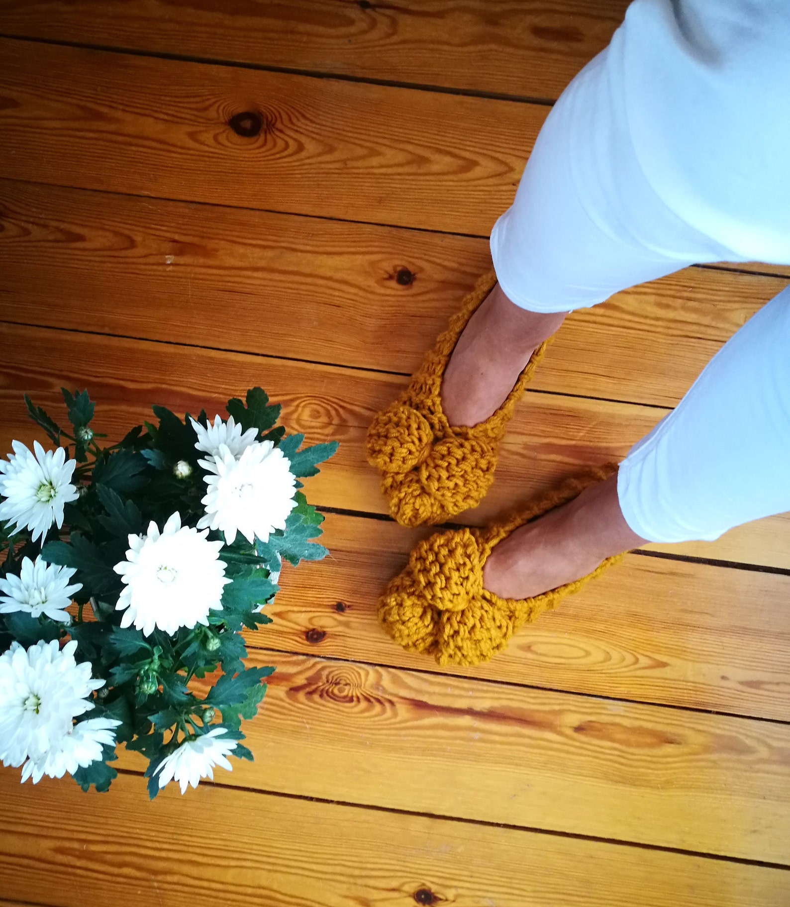 knitted women slippers guest slippers womens slippers extra chunky wool slippers ballet flats home shoes bow slippers christmas knitted women slippers guest slippers womens slippers extra chunky wool slippers ballet flats home shoes bow slippers christmas