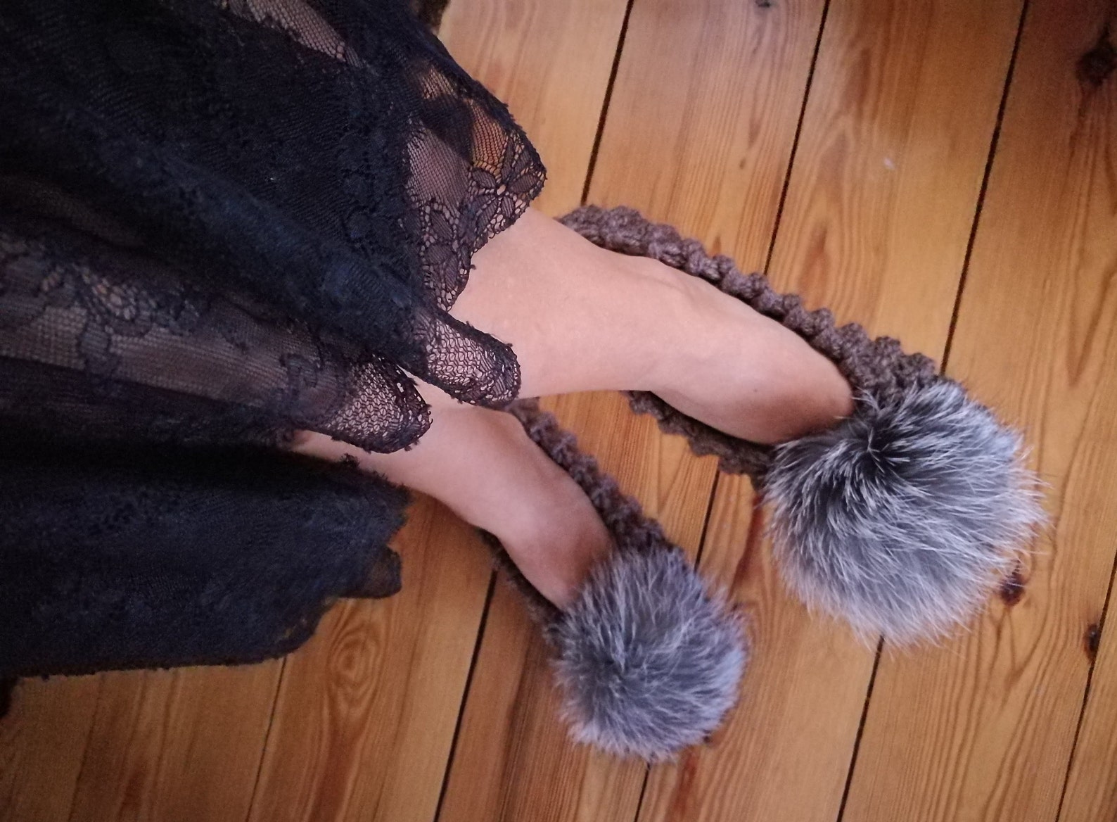 brown knitted women slippers with fox fur pom poms womens slippers wool slippers ballet flats fluffy slippers christmas gift flu