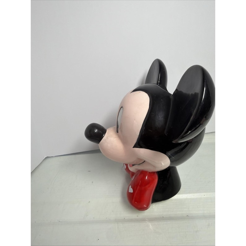 Disney Tête de Mickey Mouse, vase de fleurs, jardinière, coeurs, figurine noeud papillon Teleflora image 5