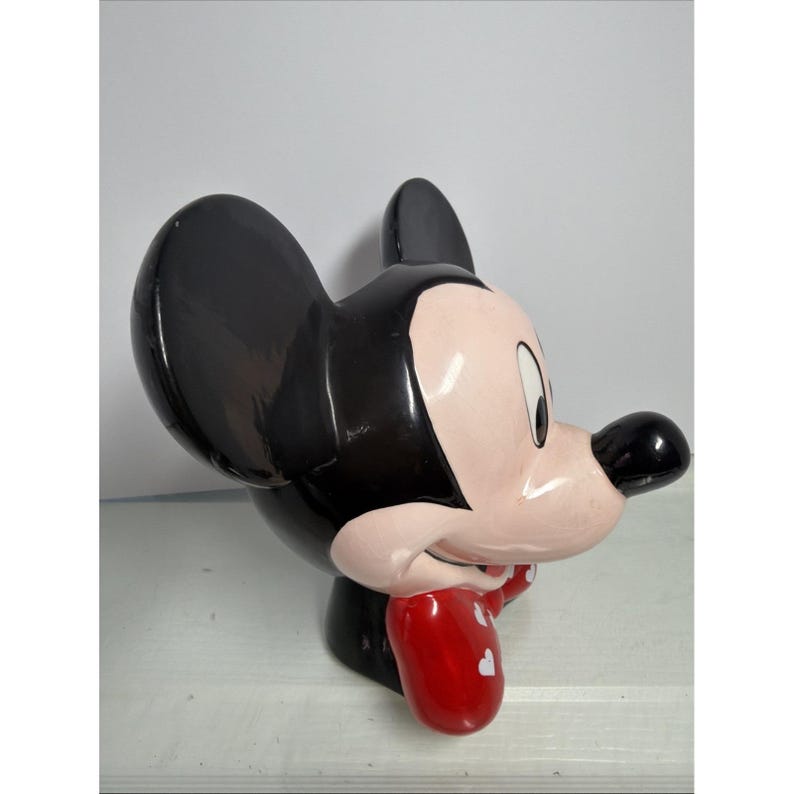 Disney Tête de Mickey Mouse, vase de fleurs, jardinière, coeurs, figurine noeud papillon Teleflora image 2