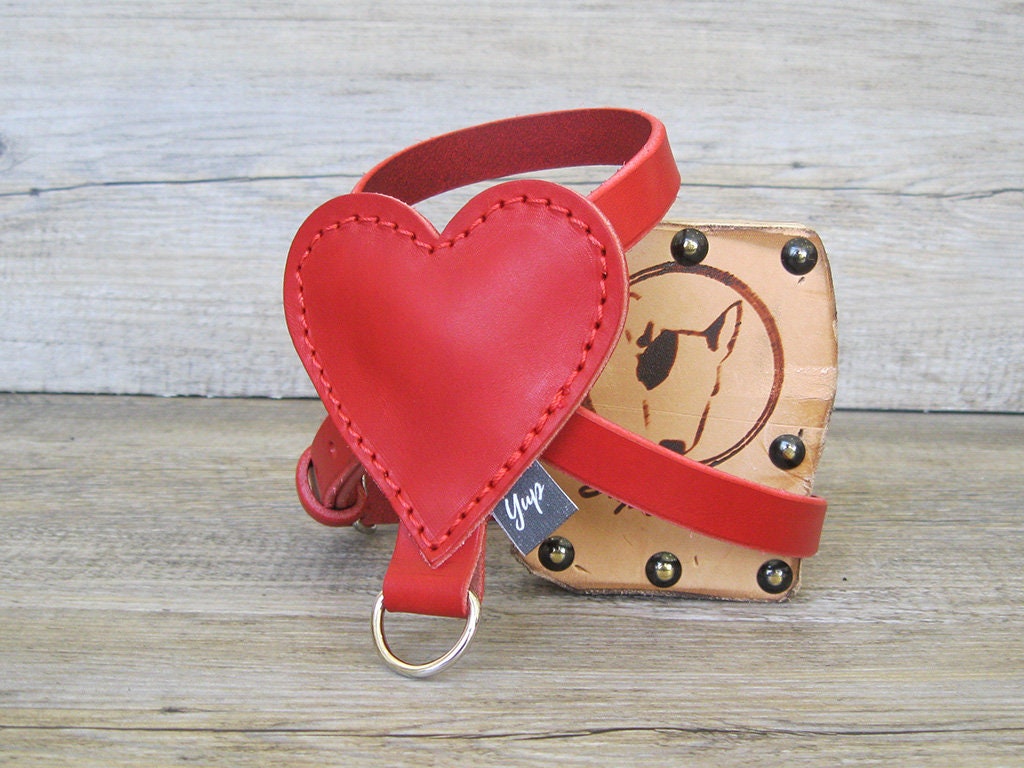 Red Dog Harness Comfort Leather Dog Harness Heartshaped Dog Etsy