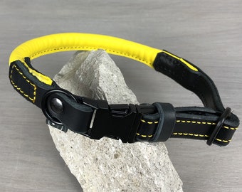 Bicolored Rolled Leather Quick Release Dog Collar, Black Hardware, Black and Yellow Leather Dog Collar, Optional FREE Custom Engraved Buckle