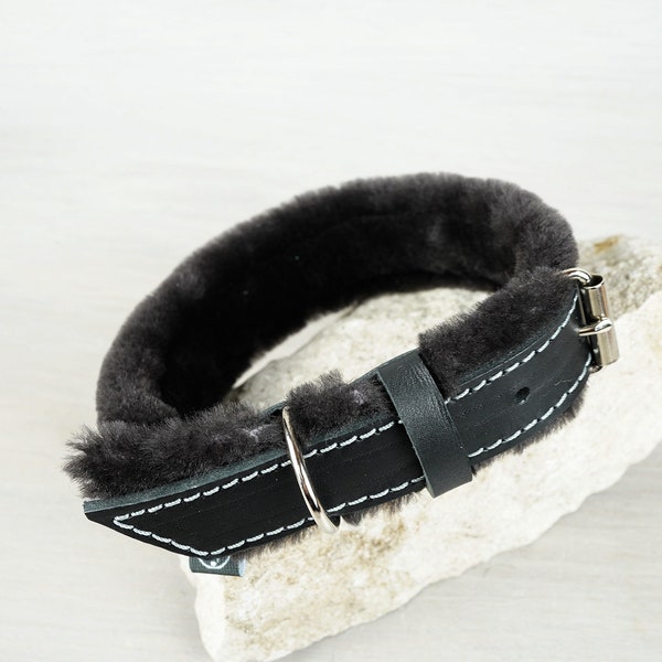 Black Leather Dog Collar Padded with Extra Fluffy Sheepskin, Custom Dog Collar with Optional Free ID Tag, Handmade Leather Dog Collars