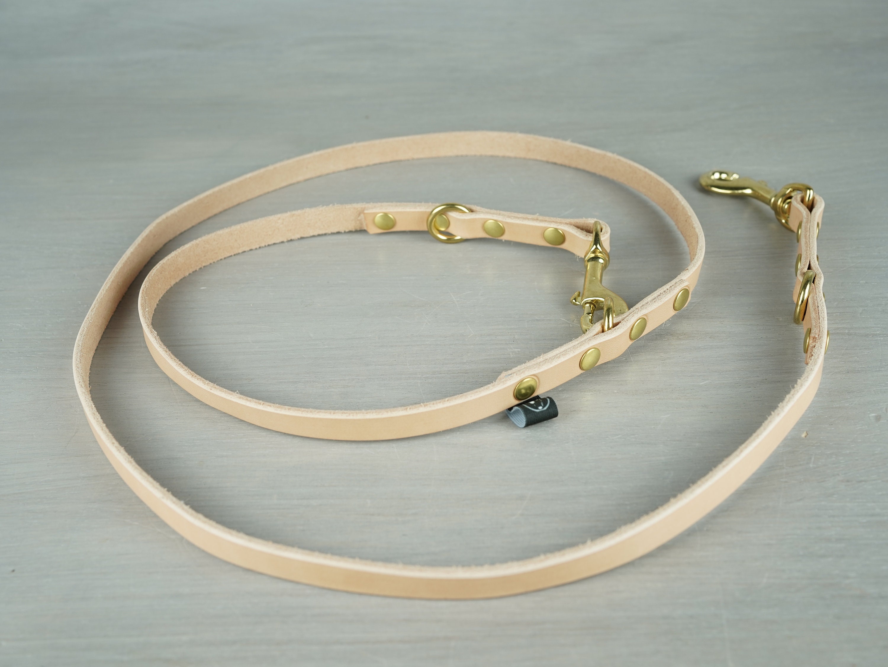 Klassische Hundeleine – 1,8 M Lang, 2,5 Cm Breit, Rosa Mit Drehbarem Karabiner