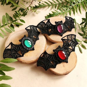 Bat hair clip in your desired color black lace as hair accessory hair clip and brooch for gothic outfit