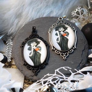 Pendant Gothic Love in black silver as jewelry for Gothic outfit or Cosplay gift