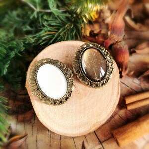 Oval brooch in your choice of color – handmade vintage jewelry with chain function for cosplay, vintage Easter jewelry for steampunk costumes image 12