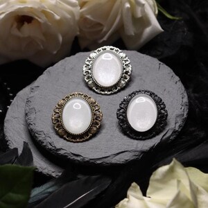 Oval brooch in your choice of color – handmade vintage jewelry with chain function for cosplay, vintage Easter jewelry for steampunk costumes image 2