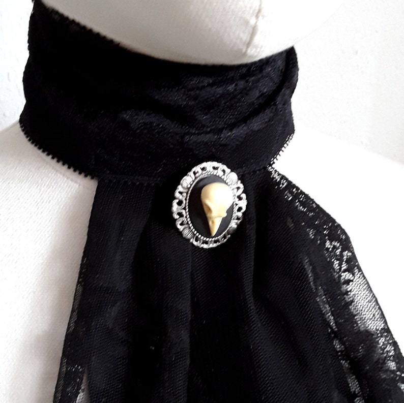 Vogel Schädel Brosche schwarz silber bronze für Gothic Outfit und Steampunk Cosplay Bild 4