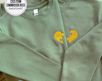 Custom Puzzle Heart with a Letter, Puzzle Half Embroidery Crewneck, Personalized Matching Couple's Hoodie, Gift for Boyfriend / Girlfriend