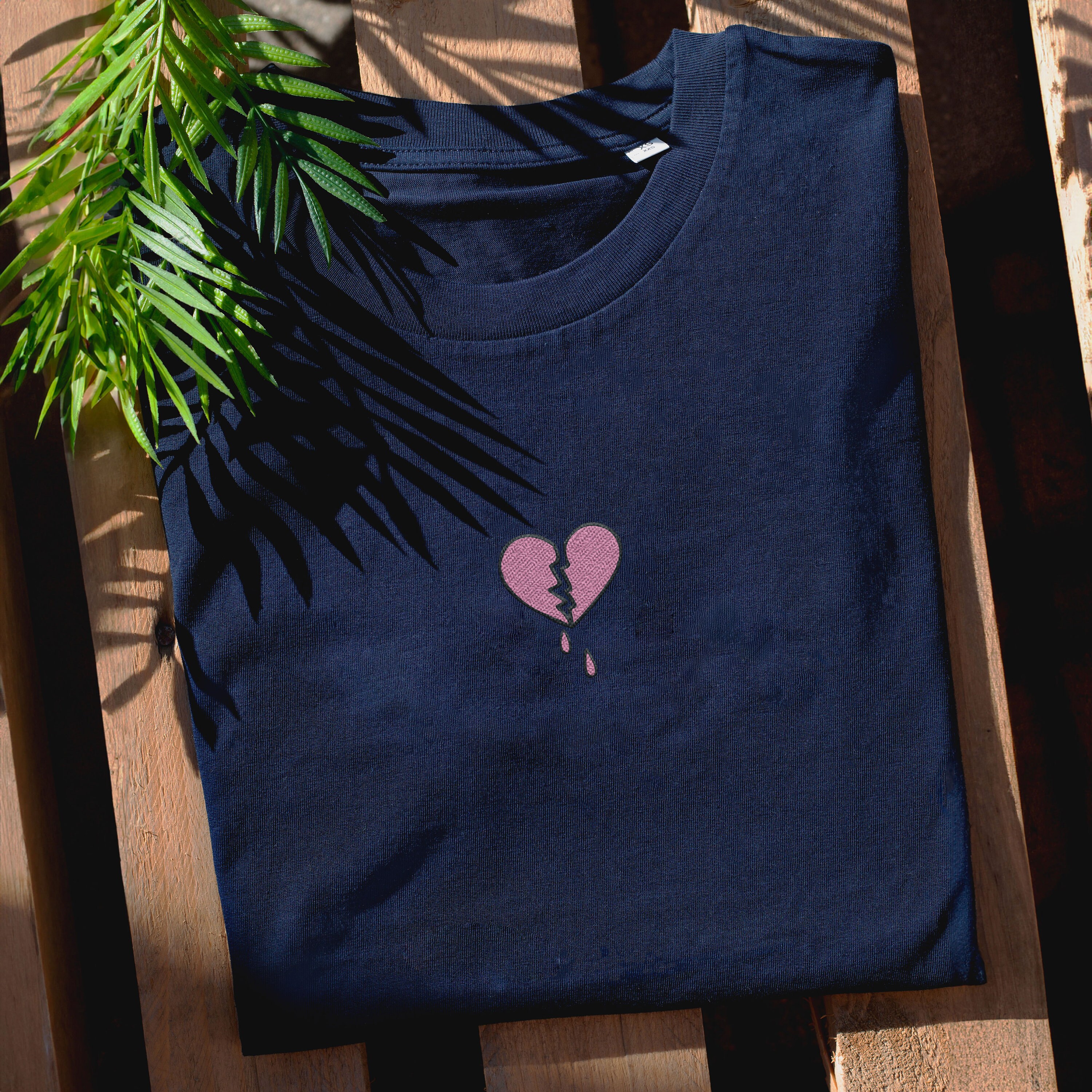 【DISCERNMENT】Steric heart line half T-shirts il_340x270.6011349175_eys5.jpg