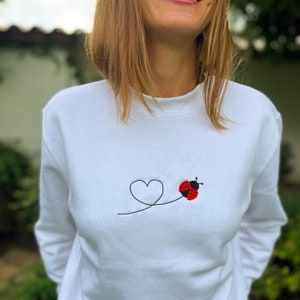 Ladybug Embroidery Sweatshirt, Love You Embroidery, Sweatshirt Love, Gift Sweatshirt, Embroidered Sweatshirt, Cotton Sweatshirt, Ladybug Top