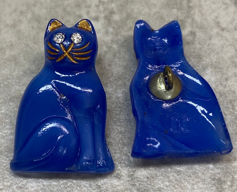 23mm Czech Glass Cat Button Royal Blue with gold details and Crystal eye