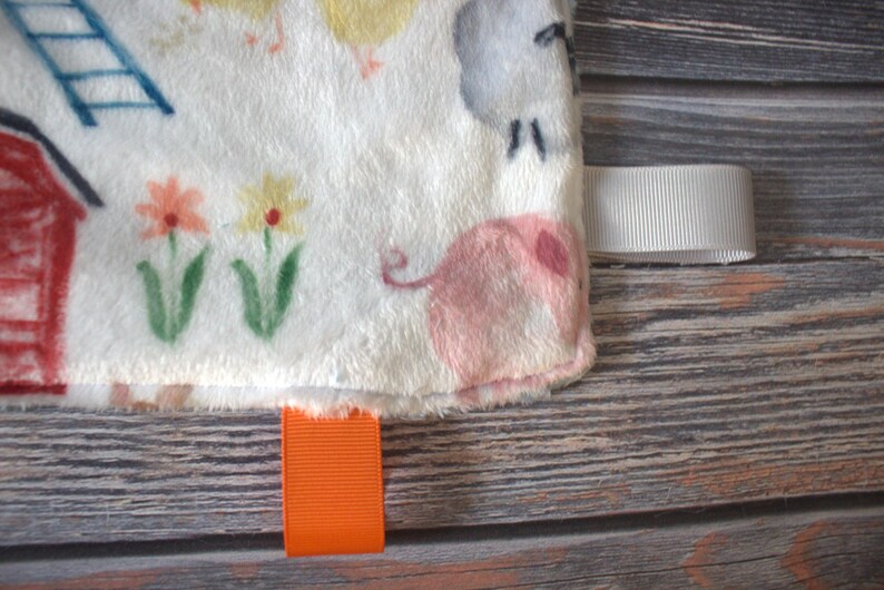 Lovey/security Blanket2 Sided Minky/minkywhite With Farm Theme, Barns
