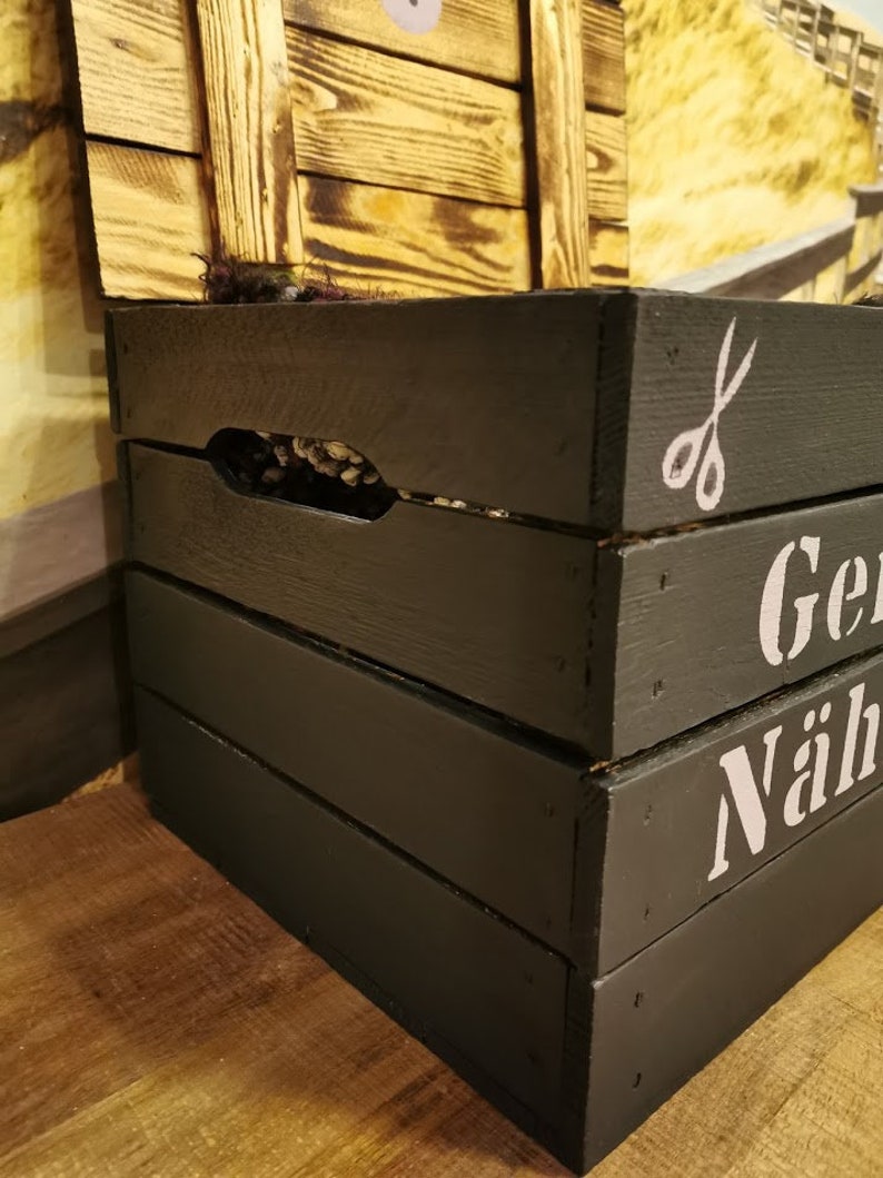 Nähkram Aufbewahrungskiste Holz personalisiert mit Namen,Nähzubehör,Näharbeiten,Nähkasten,Nähutensilien,Nähkorb,Bastelkiste,Handarbeiten Bild 5