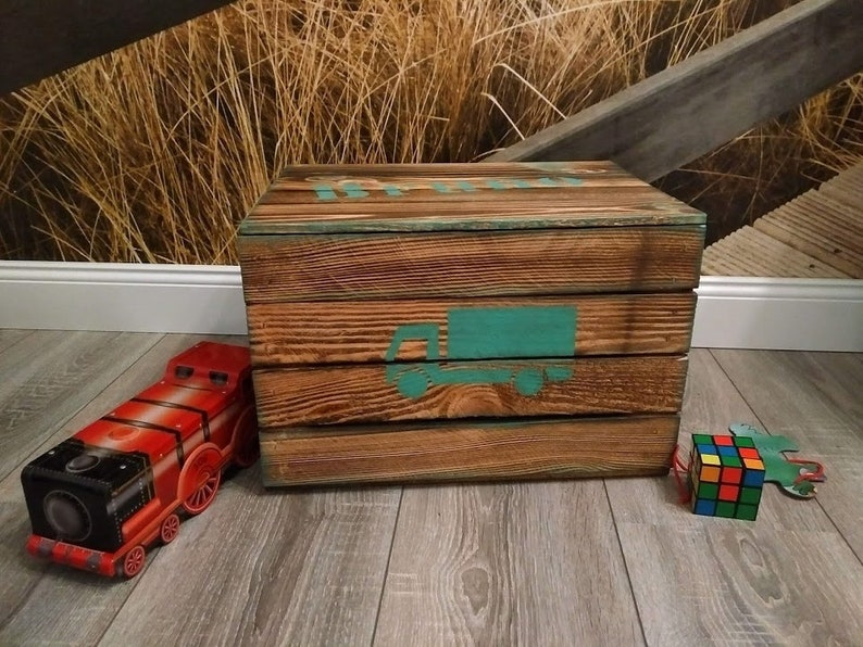 Geflammte Holzkiste mit | Etsy