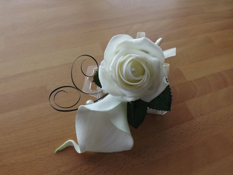 Ivory Foam Rose & Calla Lily Corsage With Pearls Beargrass Etsy