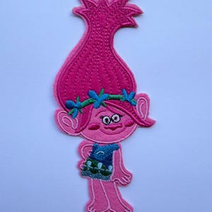 Patch bordado inspirado na Poppy dos Trolls, patch inspirado em festa de aniversário dos Trolls, patch grande inspirado na Poppy dos Trolls