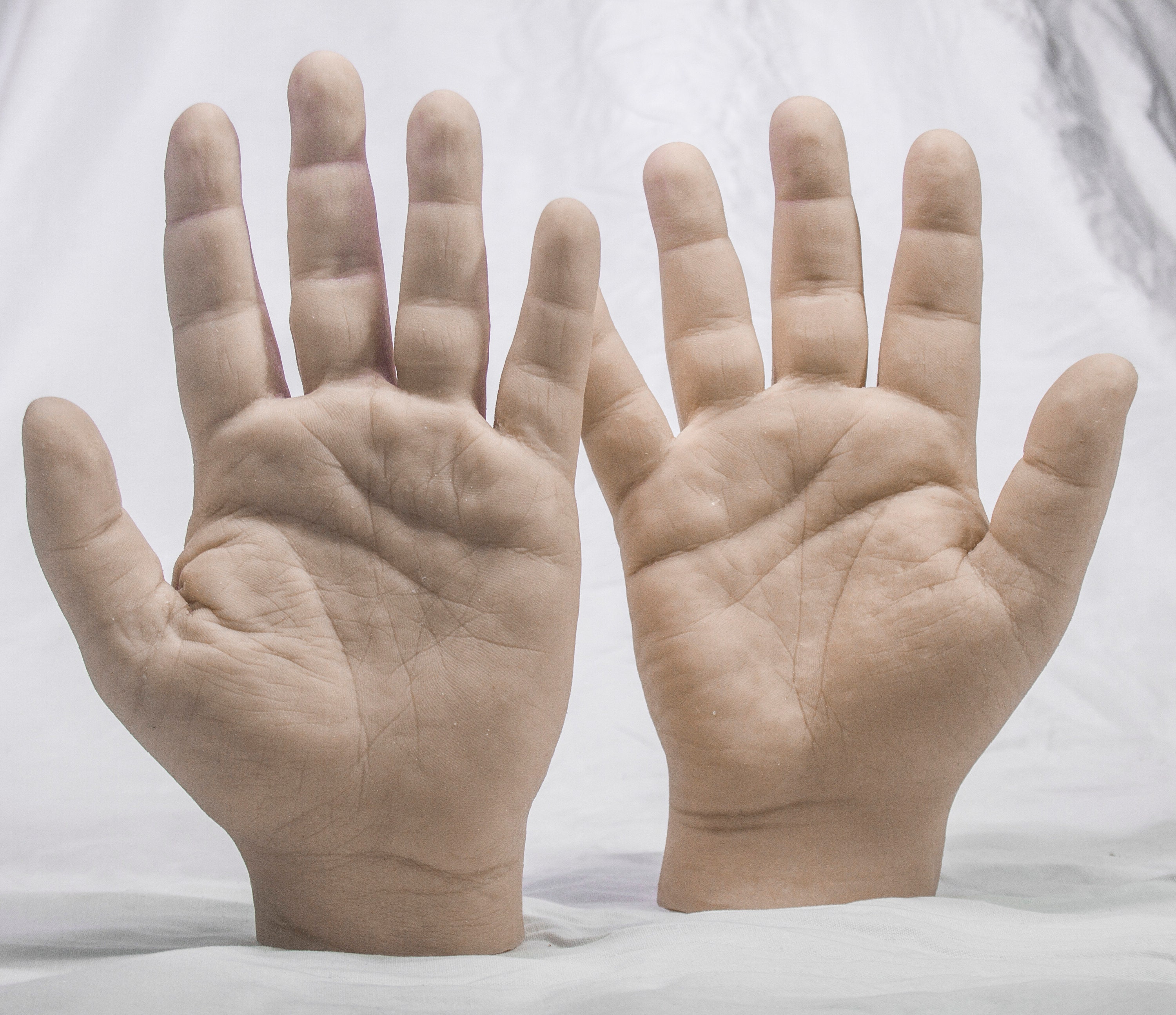 Pair Male Hands Life Size Lifelike Flesh Tone Brand NEW Mannequin Manikin  Dummy