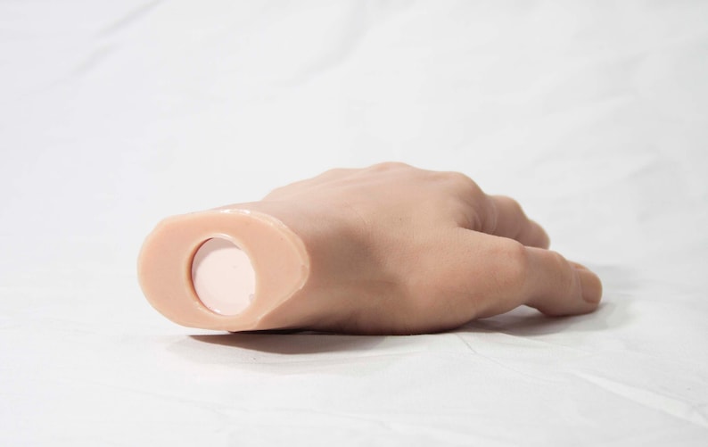 Pose-able Pair of Male Silicone Mannequin Hands - Light Skin Tone - Display Model Prop Lifesize image 4