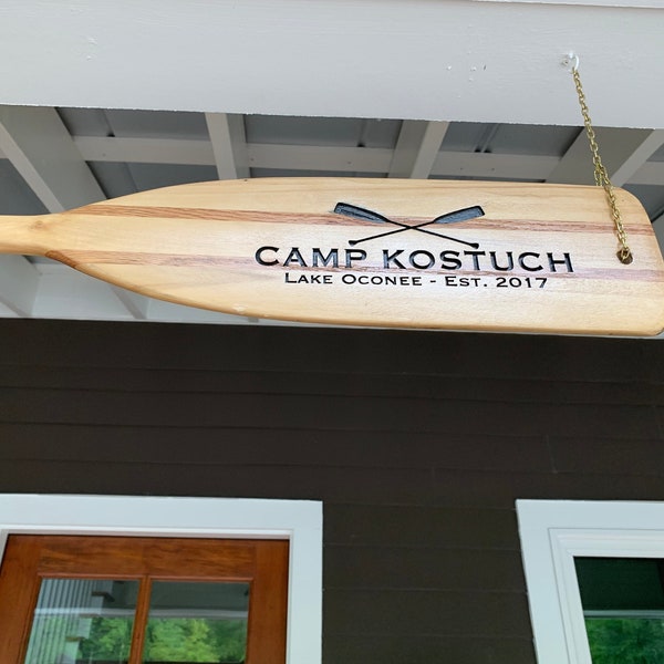 Custom engraved canoe paddles. Engrave your logo, lake or your cabin or cottage name. Add family name or GPS coordinates