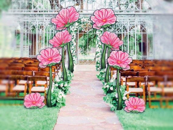 37 Fabulous Oversized Flower Wedding Decor Ideas - Weddingomania