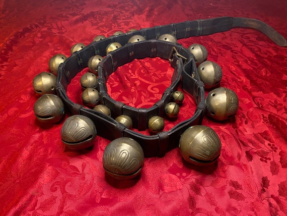 Victorian Antique Sleigh Bells Set Size 1-15 on 7' Leather Harness #35230