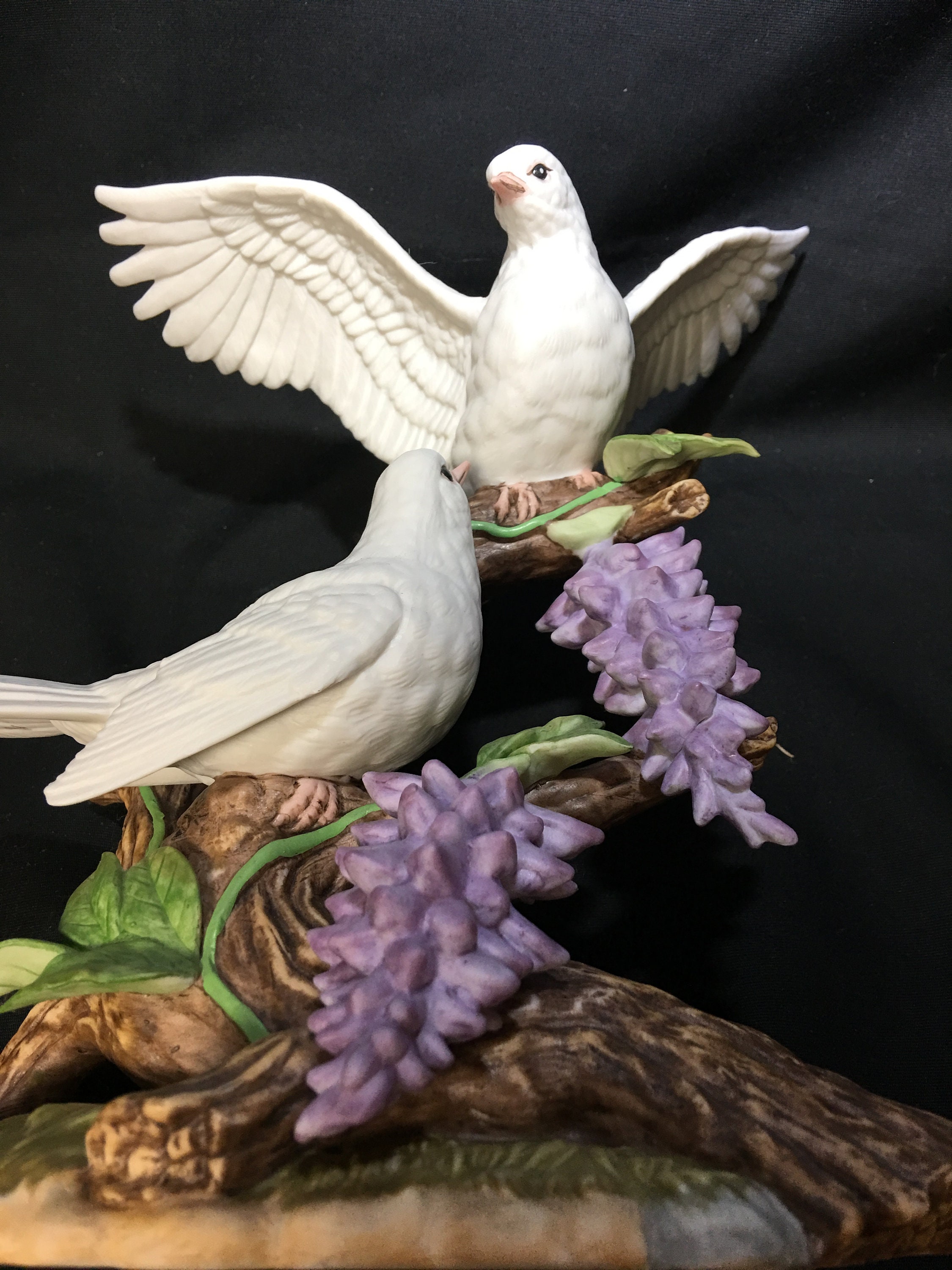 Heritage Collection 68012 Eternal Love, Love Birds Figurine