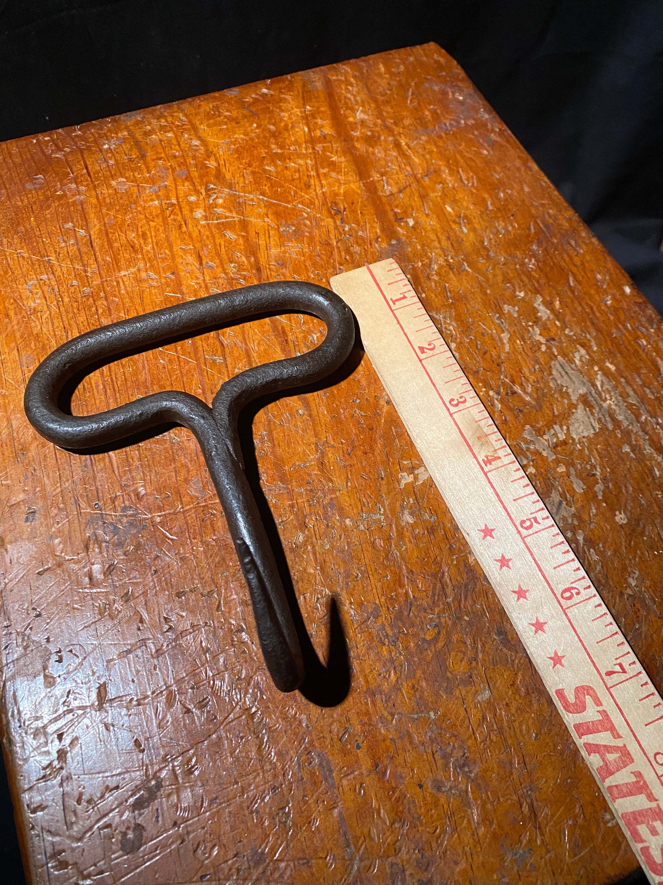 3 ganchos antiguos de granja | Etsy