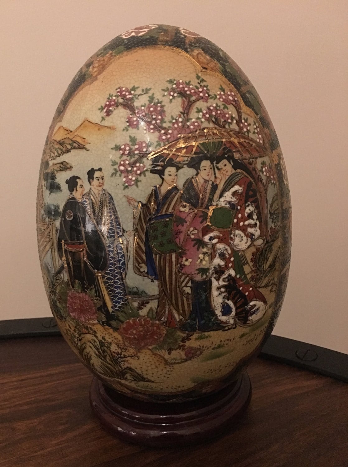 Vintage Royal Satsuma Hand Painted Cloisonne Japanese Ceramic Egg
