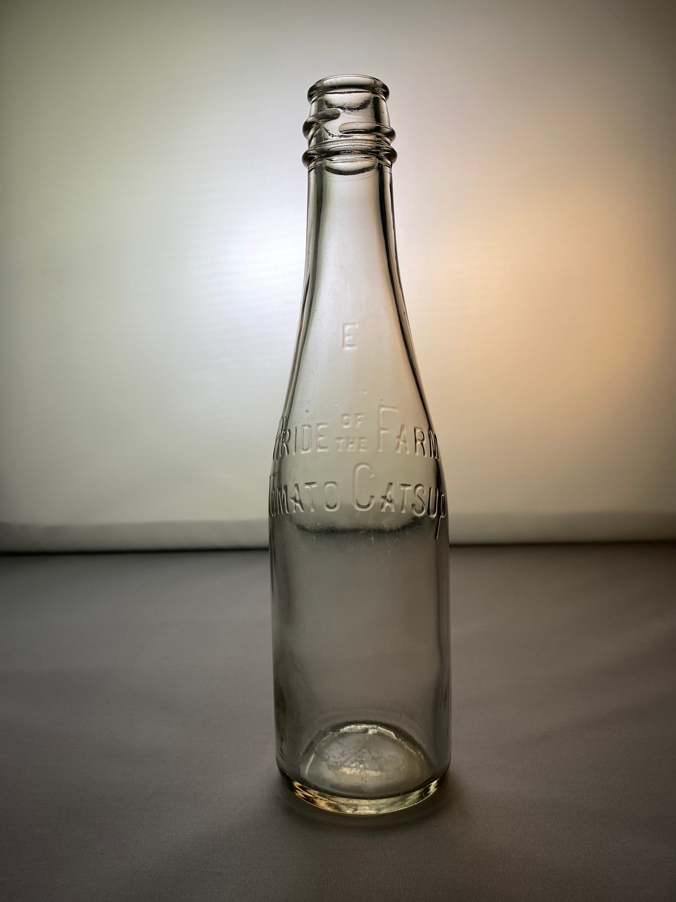Vintage Glass Ketchup Bottle (Excellent Condition)
