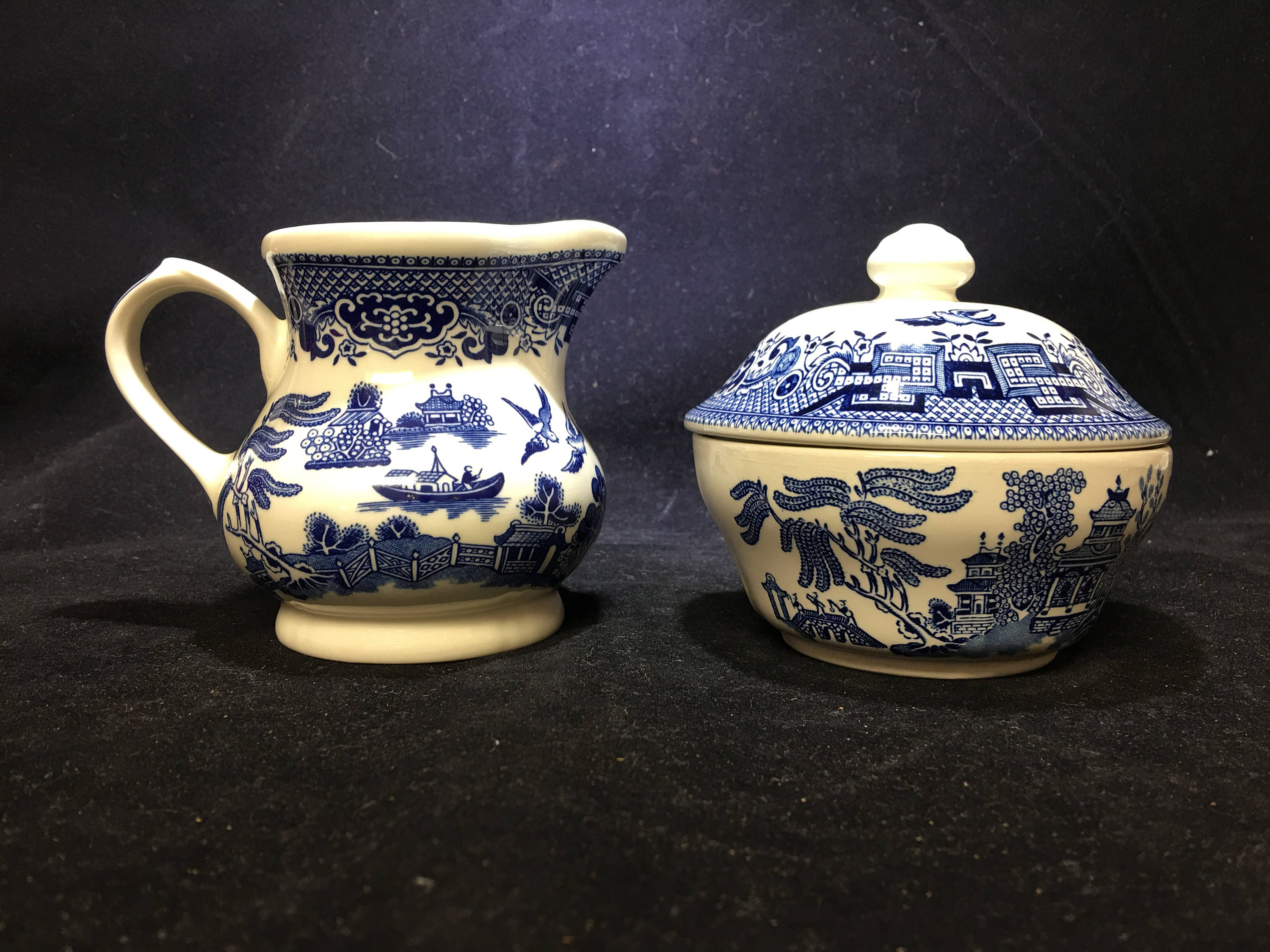 Willow Blue Lidded Sugar and Creamer Set