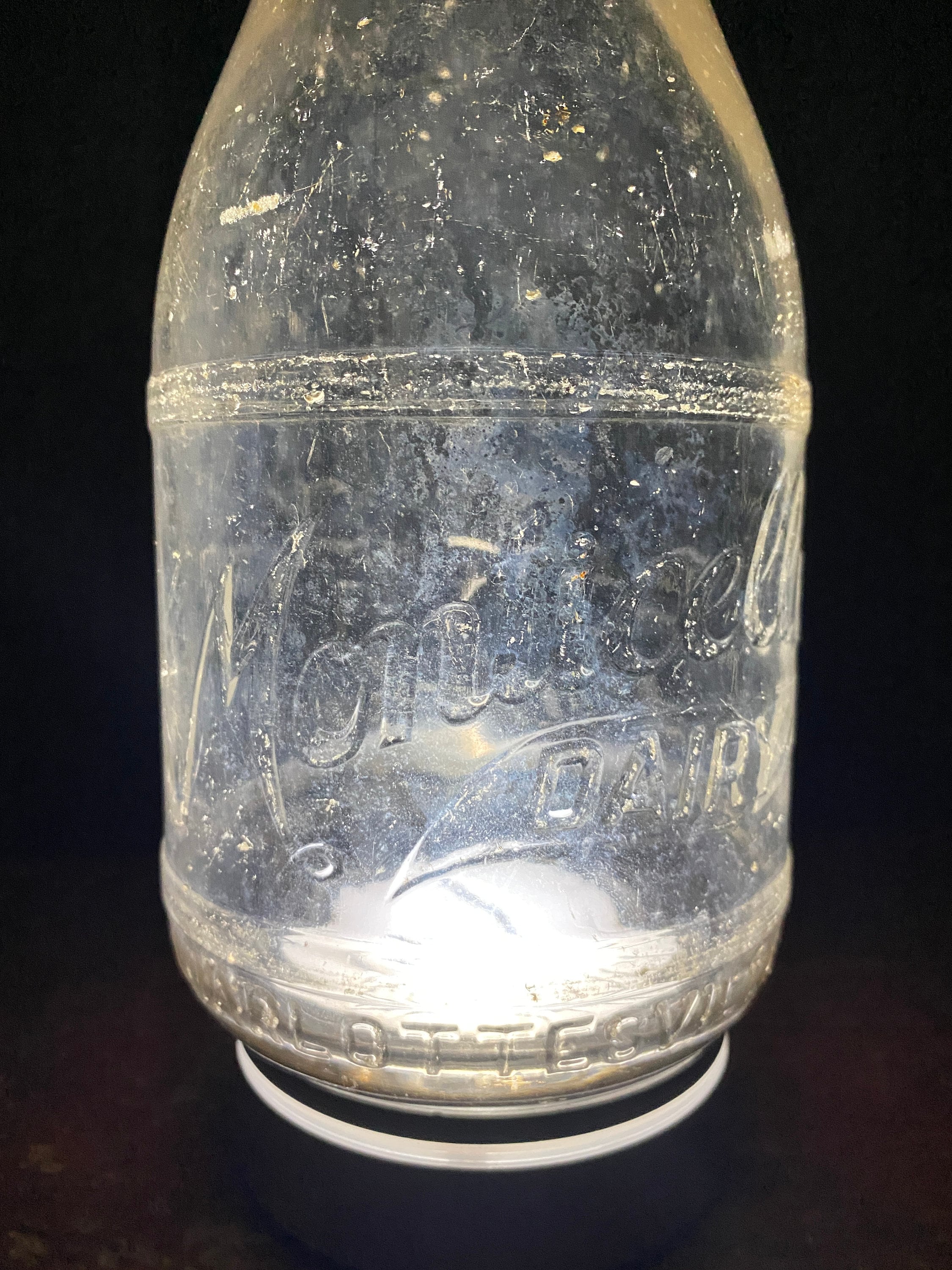 Monticello Dairy Charlottesville, VA Early 1900s Milk Bottle